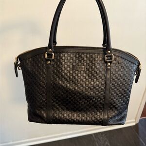 Gucci Black Quilted Tote Bag